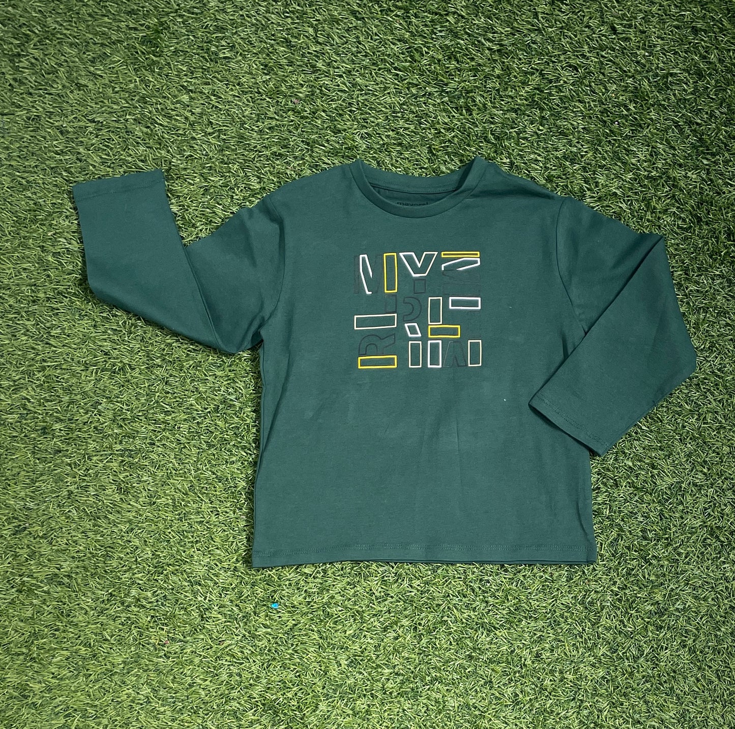 Letter tee