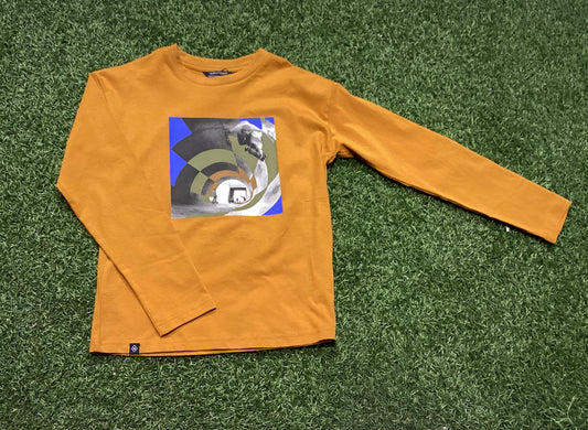 Nukutavake Skating Tshirt